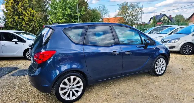 OPEL Meriva 1.4 T Cosmo