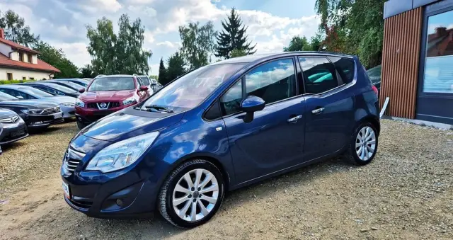 OPEL Meriva 1.4 T Cosmo