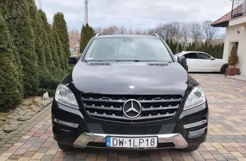 MERCEDES-BENZ ML 
