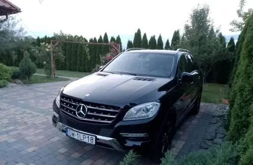 MERCEDES-BENZ ML 