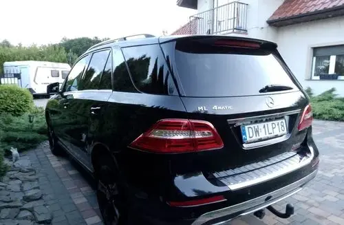 MERCEDES-BENZ ML 