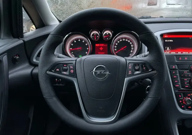 OPEL Astra 1.4 Turbo ecoFLEX Start/Stop Exklusiv