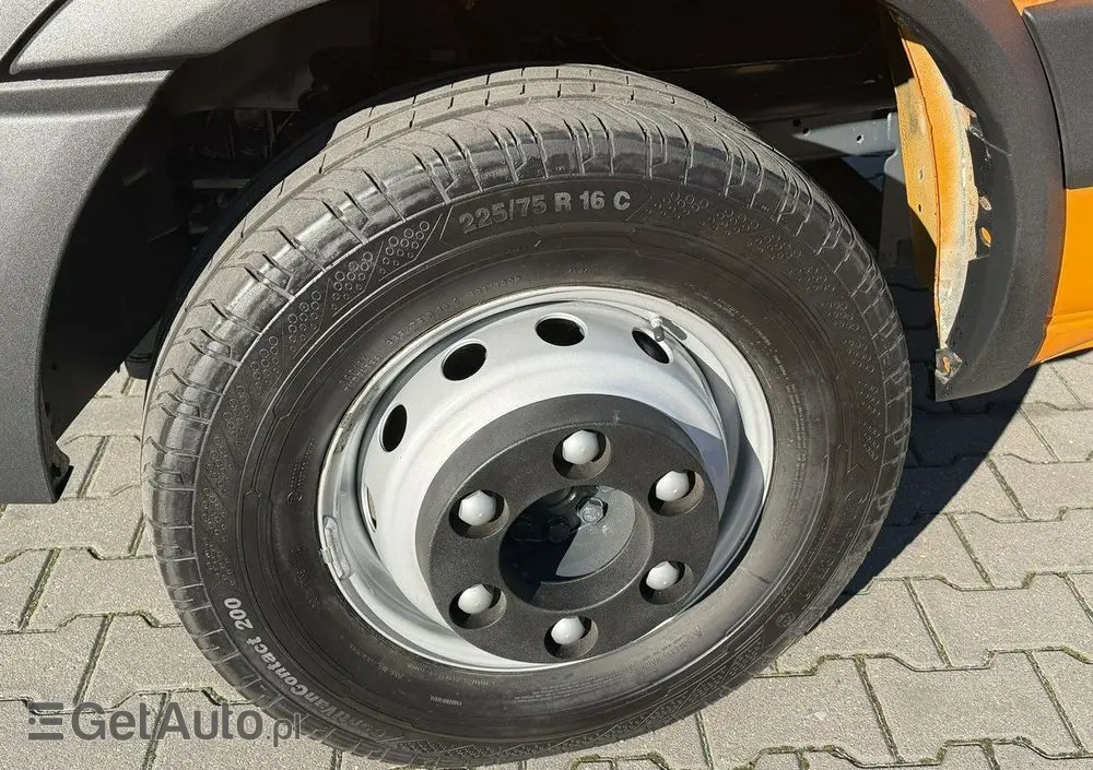 IVECO Daily 70C18 V H 