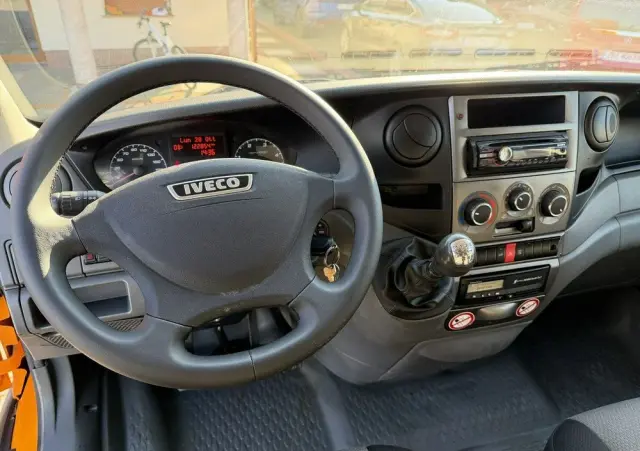 IVECO Daily 70C18 V H 