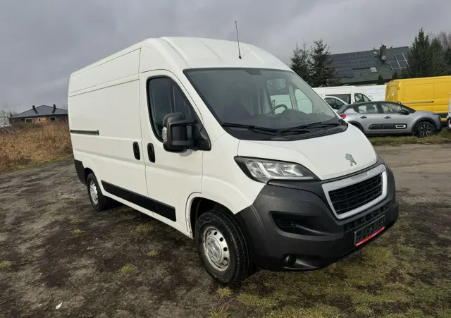 PEUGEOT Boxer 