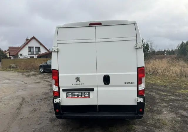 PEUGEOT Boxer 