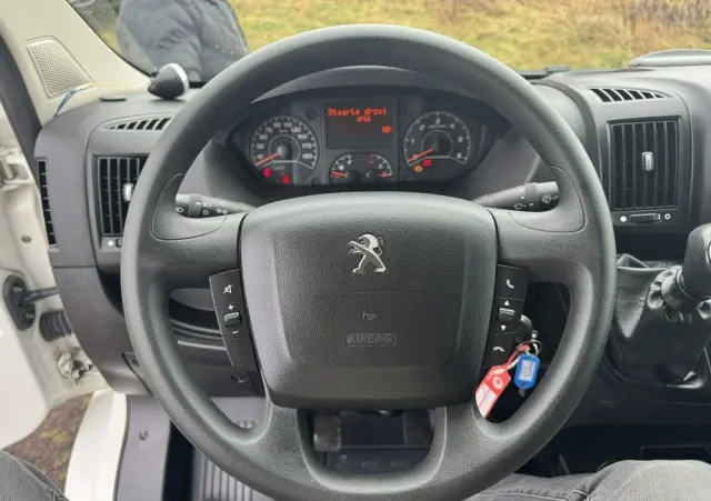 PEUGEOT Boxer 