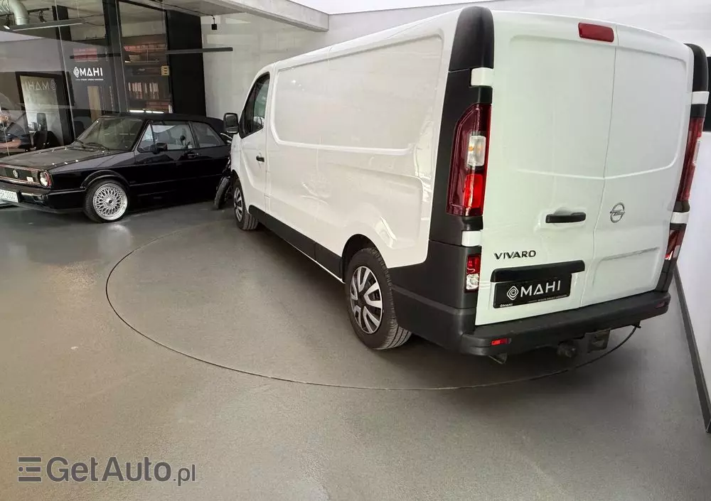 OPEL Vivaro 