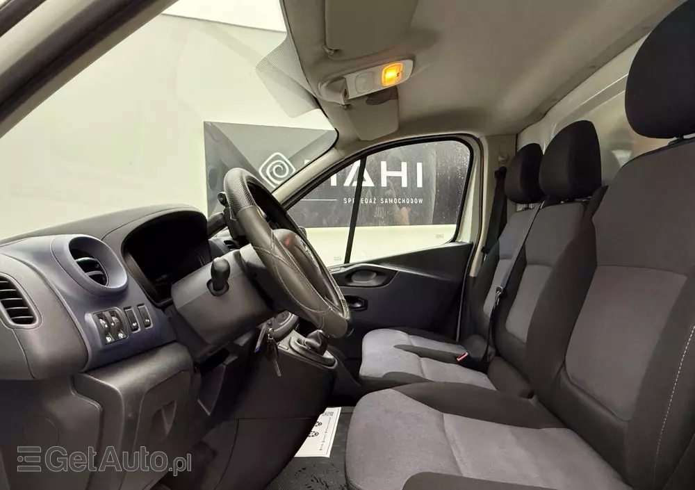 OPEL Vivaro 