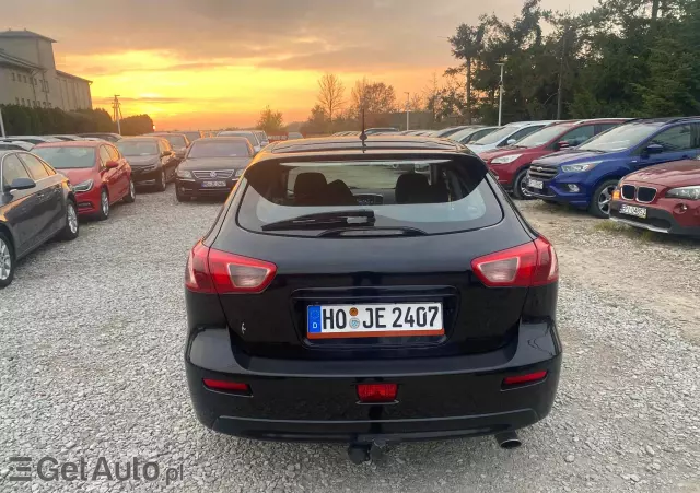 MITSUBISHI Lancer 1.6 Invite