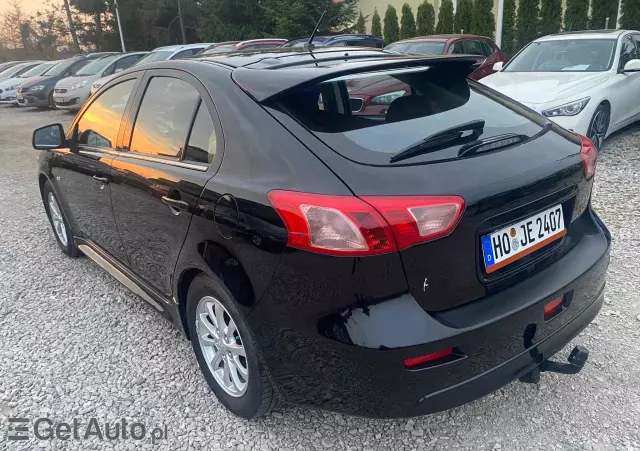 MITSUBISHI Lancer 1.6 Invite