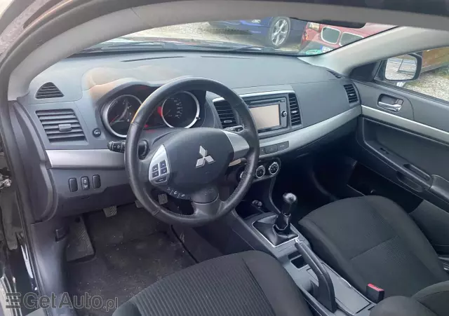MITSUBISHI Lancer 1.6 Invite