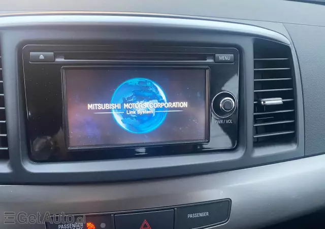 MITSUBISHI Lancer 1.6 Invite