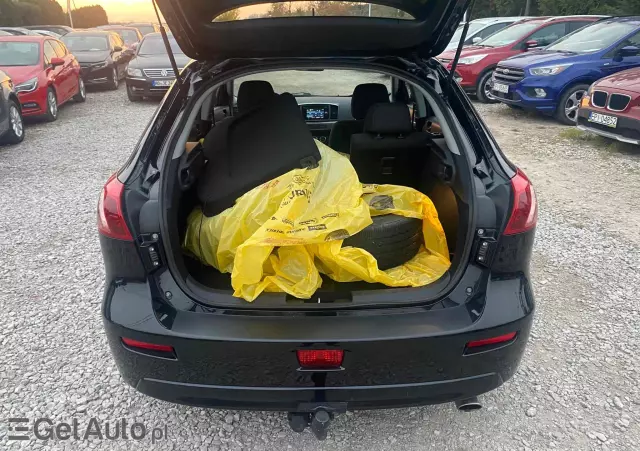 MITSUBISHI Lancer 1.6 Invite