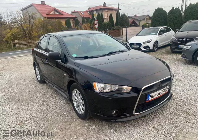MITSUBISHI Lancer 1.6 Invite