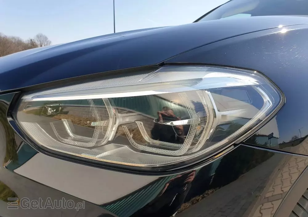 BMW X3 XDrive20d Advantage