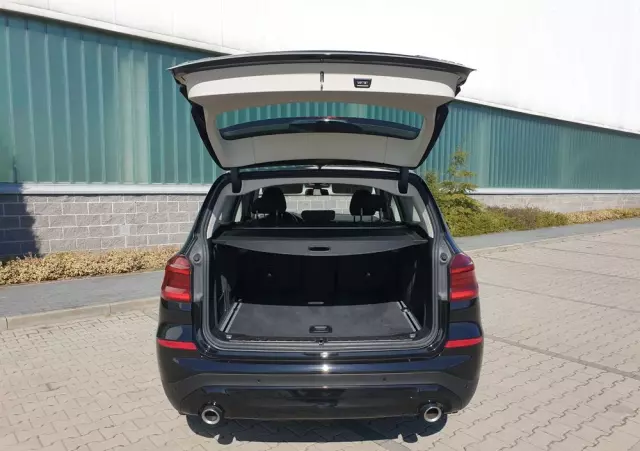 BMW X3 XDrive20d Advantage