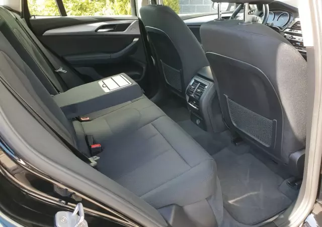 BMW X3 XDrive20d Advantage