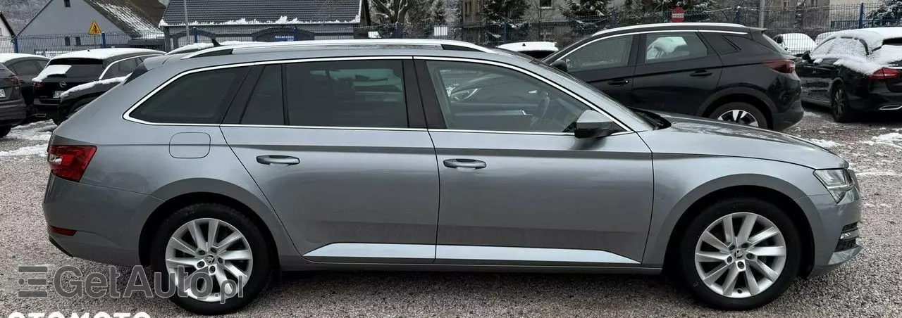 SKODA Superb 2.0 TDI DSG Style