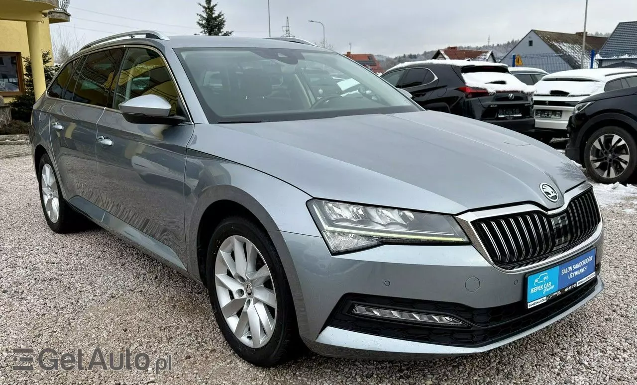 SKODA Superb 2.0 TDI DSG Style
