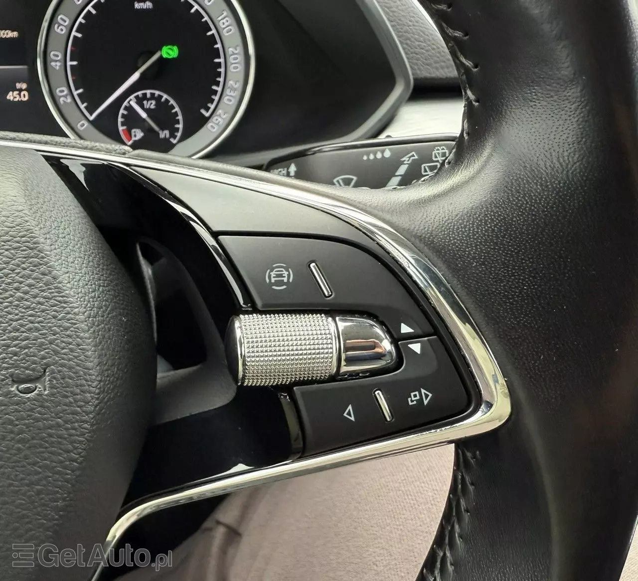 SKODA Superb 2.0 TDI DSG Style