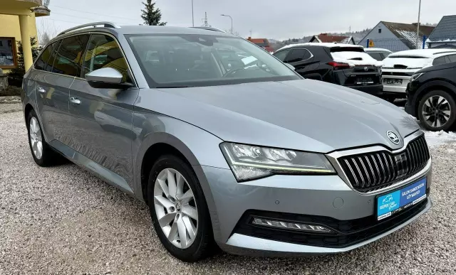 SKODA Superb 2.0 TDI DSG Style