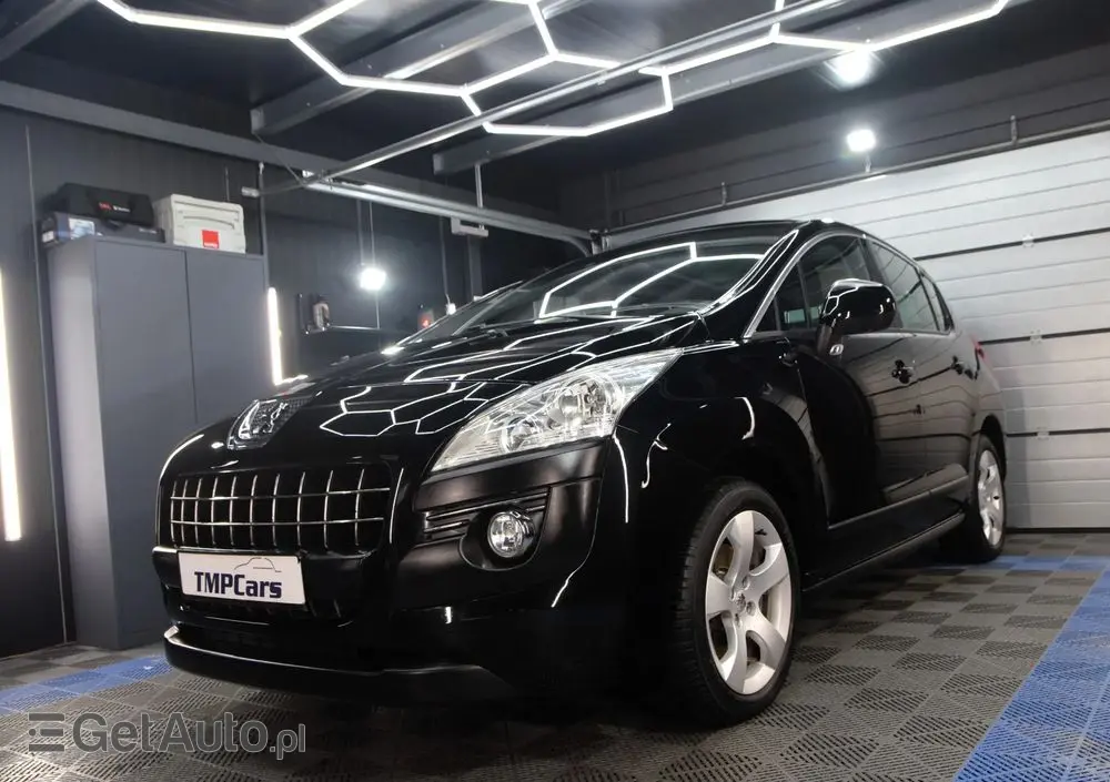 PEUGEOT 3008 1.6 Premium