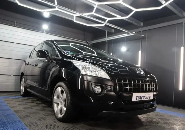 PEUGEOT 3008 1.6 Premium