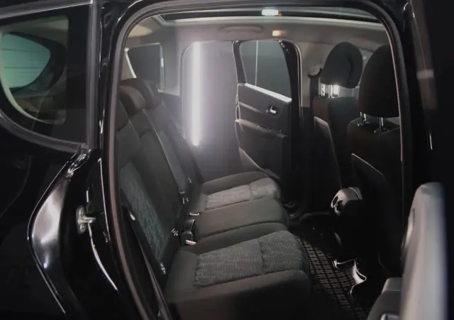 PEUGEOT 3008 1.6 Premium