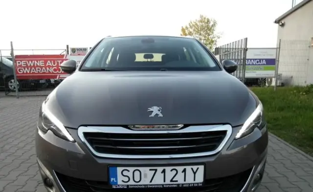 PEUGEOT 308 