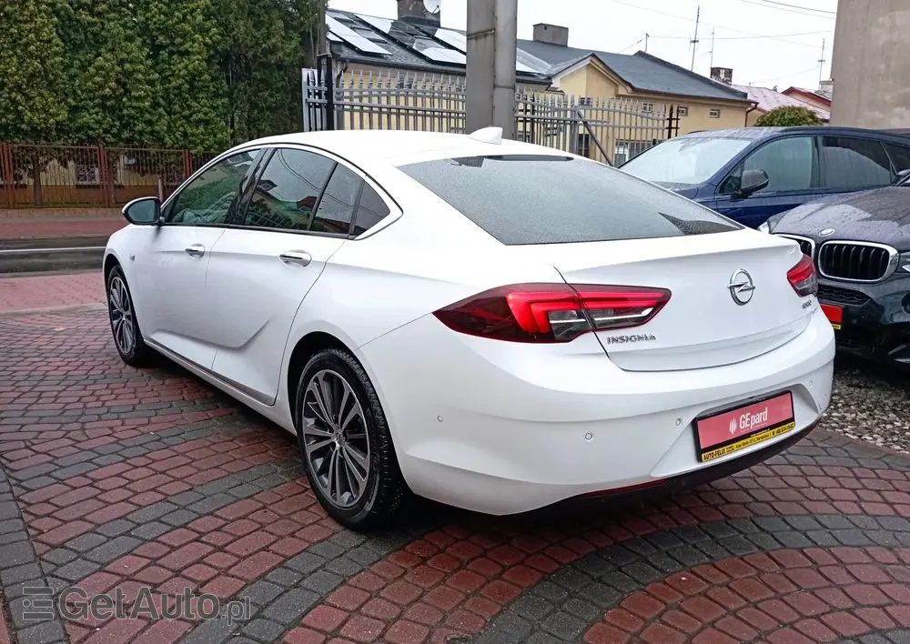 OPEL Insignia CT 1.5 T Exclusive S&S