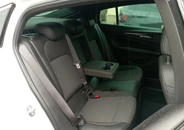 OPEL Insignia CT 1.5 T Exclusive S&S