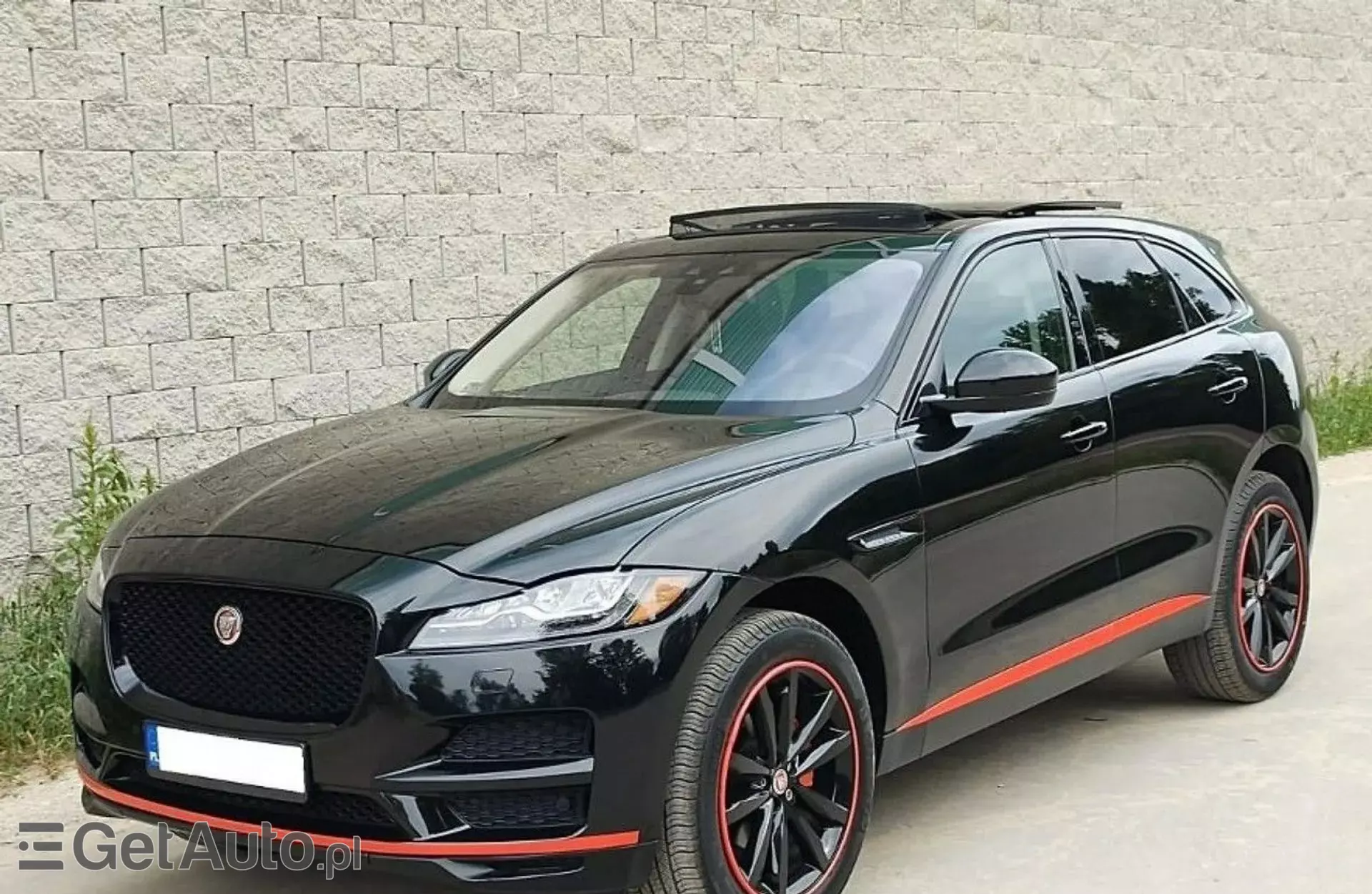 JAGUAR F-Pace 