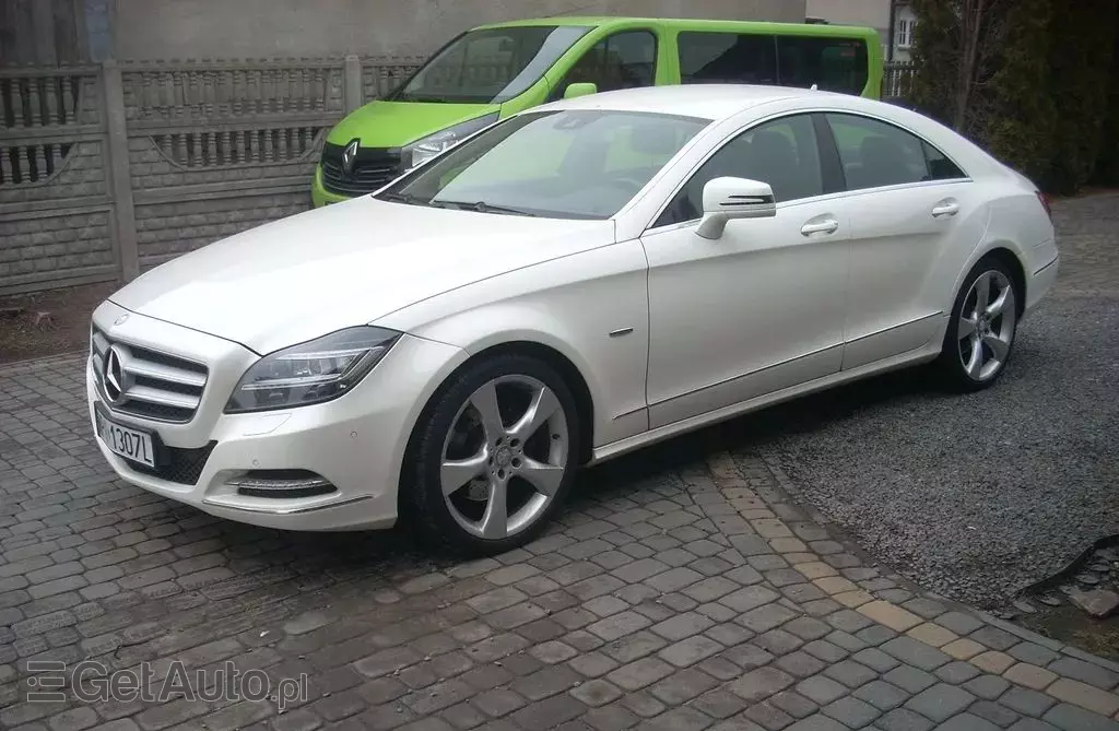 MERCEDES-BENZ CLS 