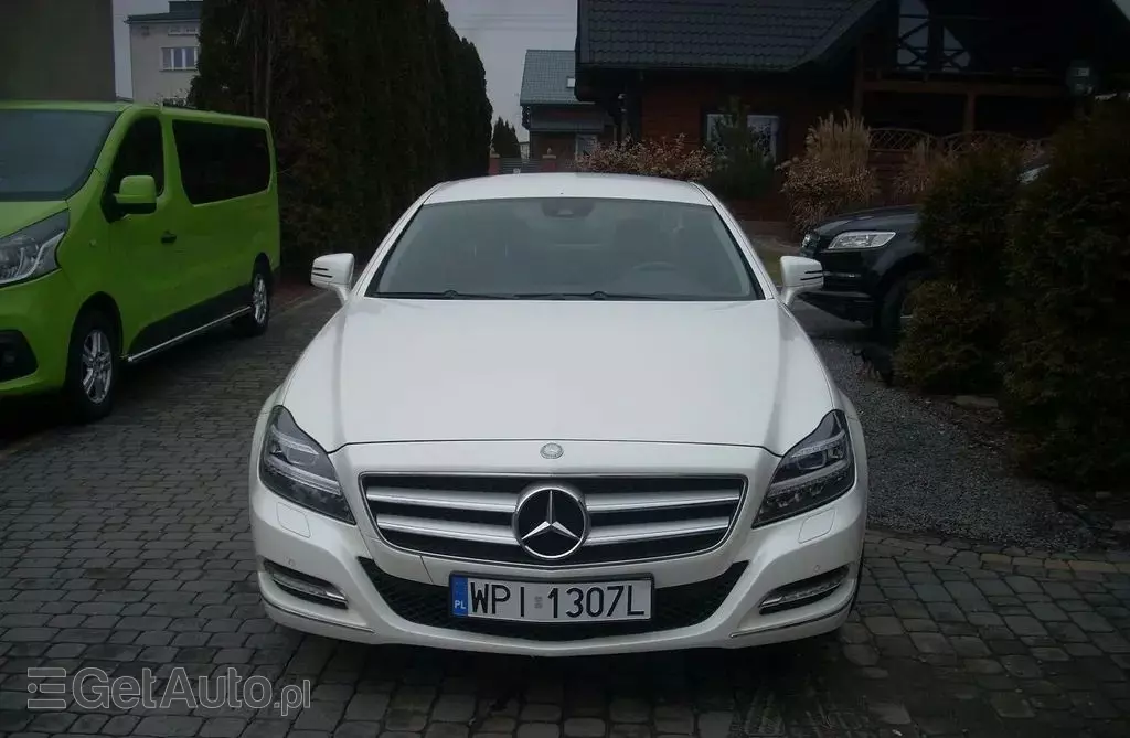 MERCEDES-BENZ CLS 