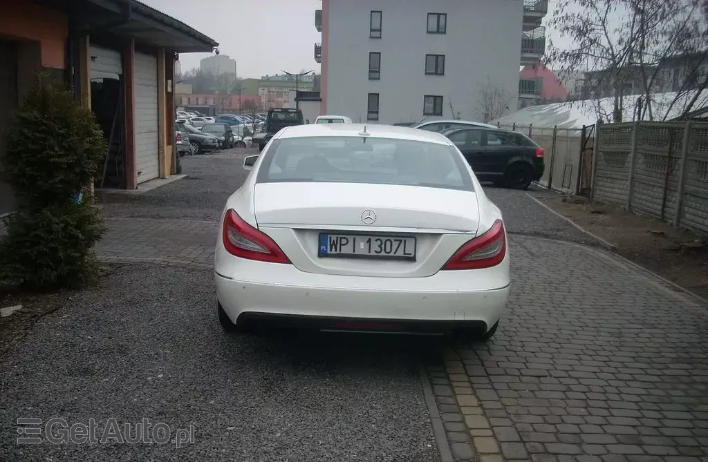 MERCEDES-BENZ CLS 