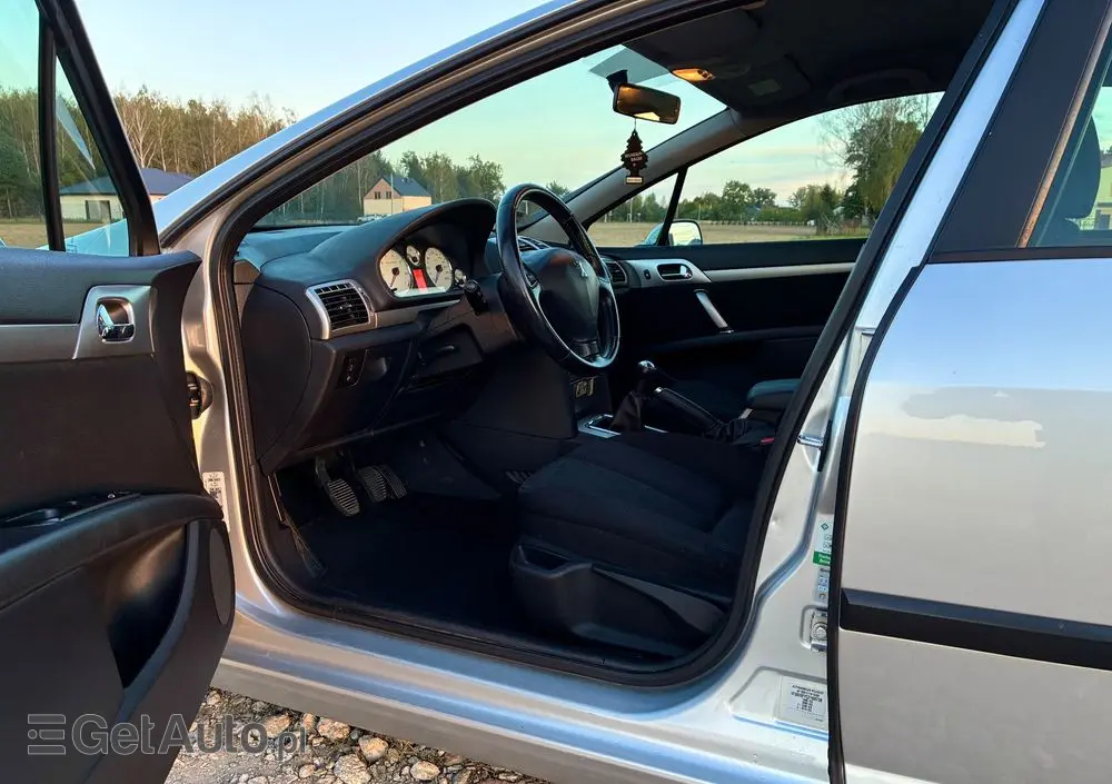 PEUGEOT 407 1.8 ST Komfort