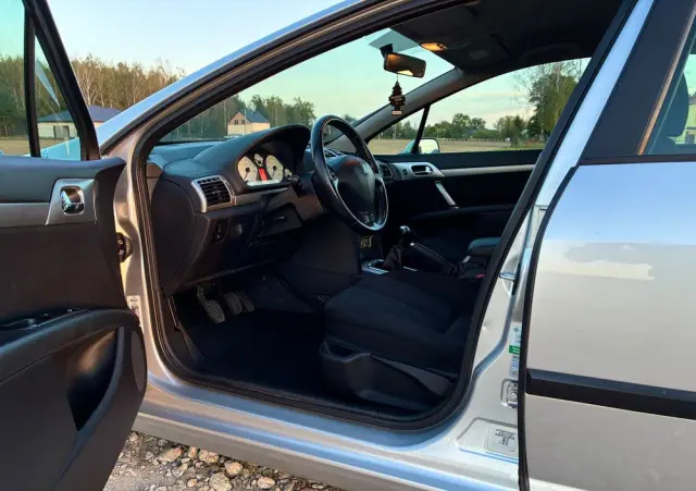 PEUGEOT 407 1.8 ST Komfort