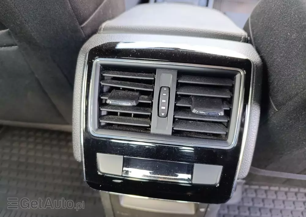 SKODA Superb 2.0 TDI 4x4 Ambition