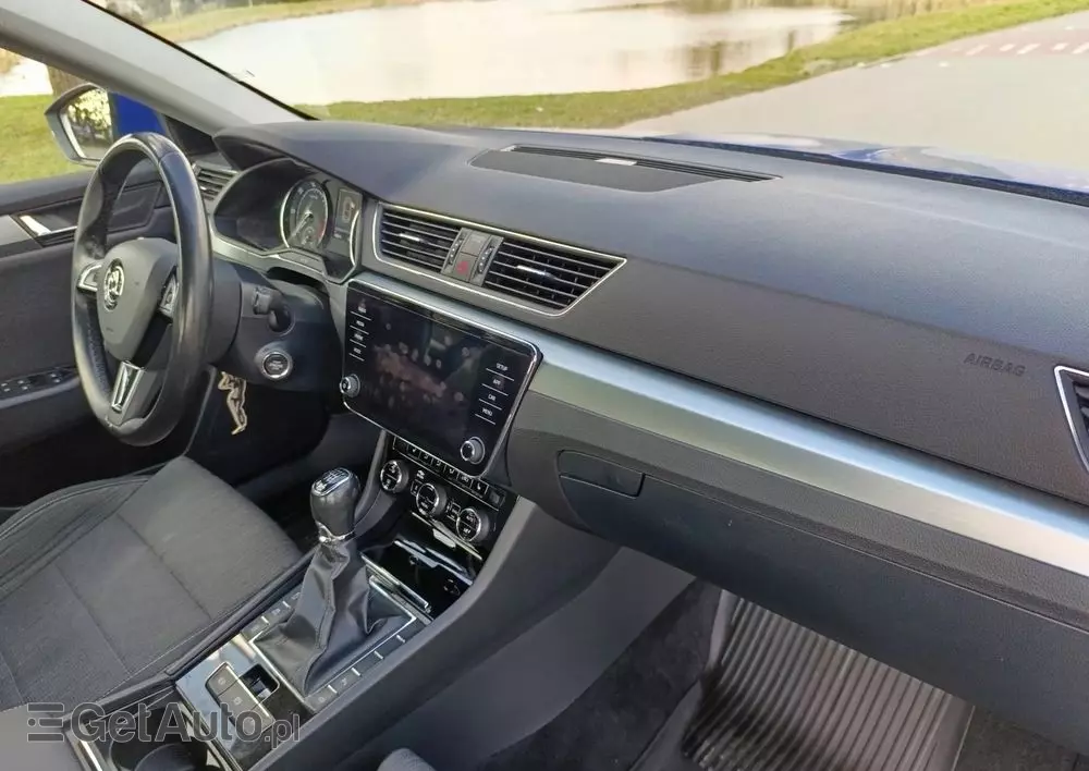 SKODA Superb 2.0 TDI 4x4 Ambition