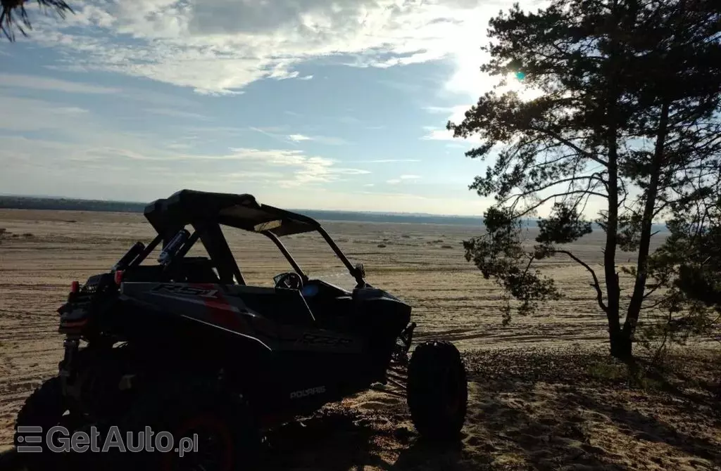 POLARIS RZR RS1 