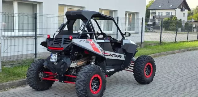 POLARIS RZR RS1 