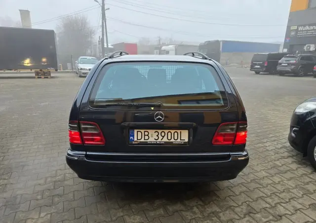 MERCEDES-BENZ Klasa E 