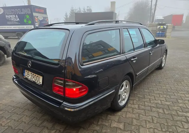 MERCEDES-BENZ Klasa E 