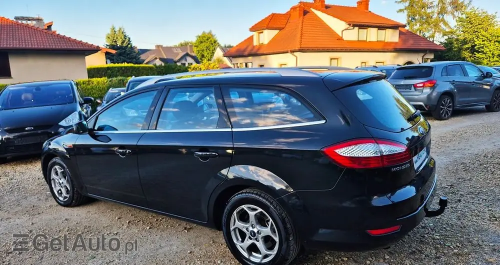 FORD Mondeo 2.0 FF Titanium