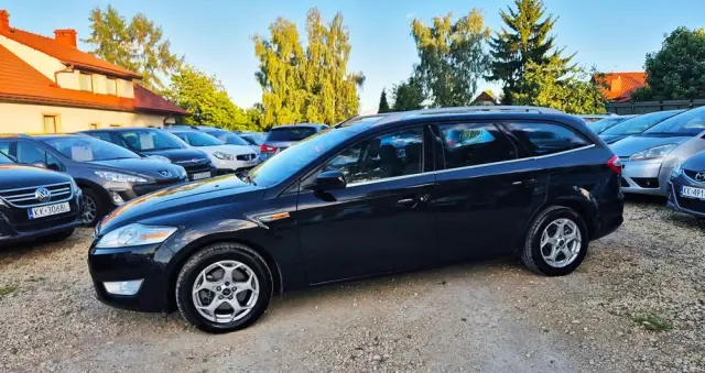 FORD Mondeo 2.0 FF Titanium