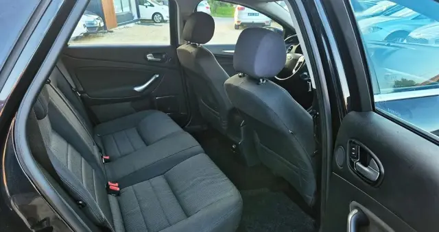 FORD Mondeo 2.0 FF Titanium