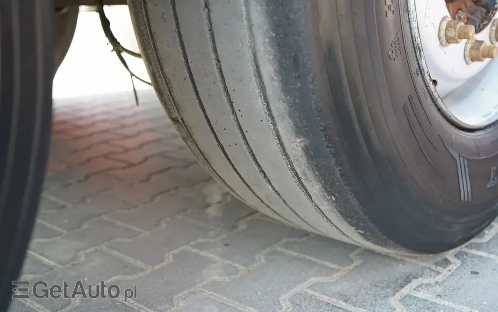 BODEX WYWROTKA 25 m3 / ALUMINIOWA / 2X OŚ PODNOSZONA / 5 300 KG / ALUFELGI / 