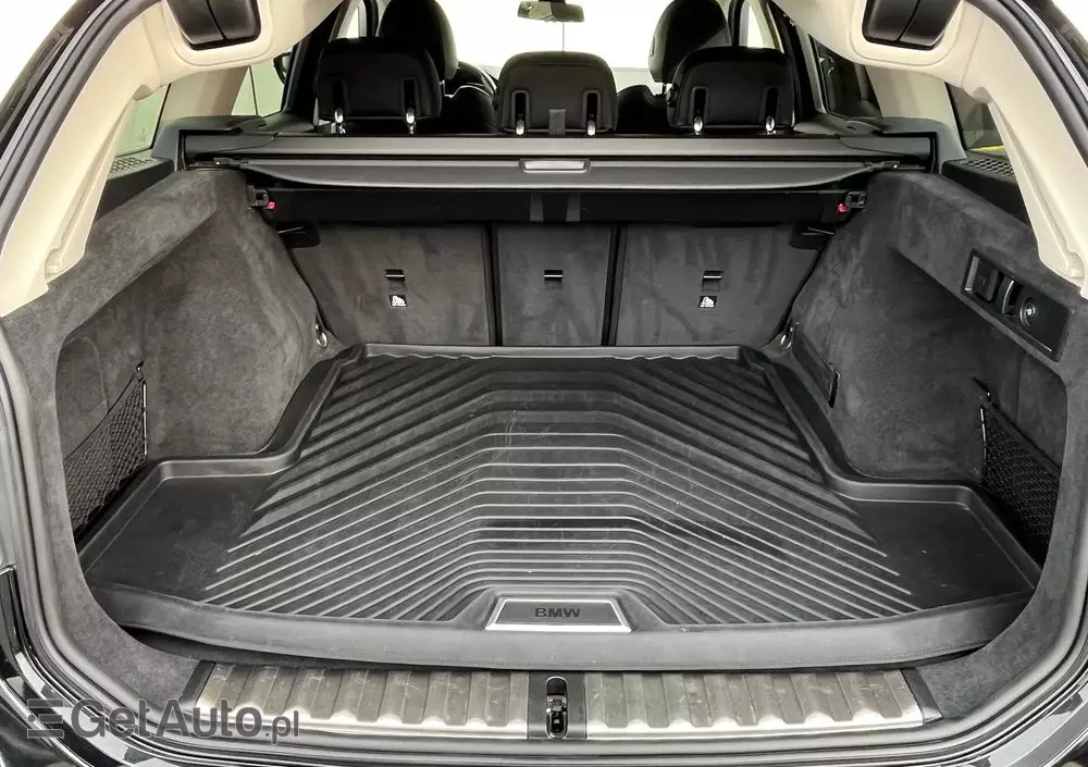 BMW Seria 3 320d xDrive Sport Line