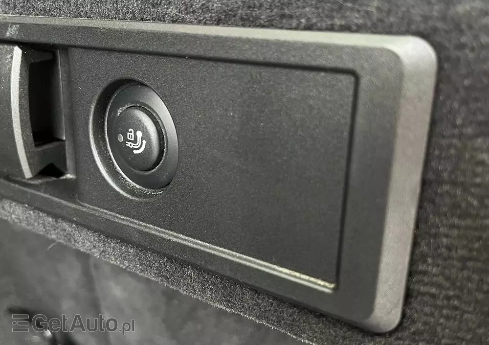 BMW Seria 3 320d xDrive Sport Line